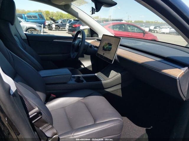 2024 TESLA MODEL Y LONG RANGE SINGLE MOTOR REAR-WHEEL DRIVE/RWD 5