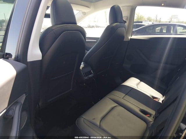 2024 TESLA MODEL Y LONG RANGE SINGLE MOTOR REAR-WHEEL DRIVE/RWD 8
