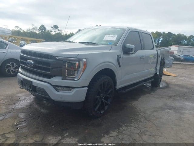 2023 FORD F-150 LARIAT 2