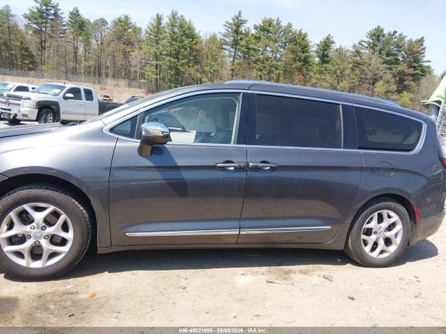 2020 CHRYSLER PACIFICA LIMITED 14