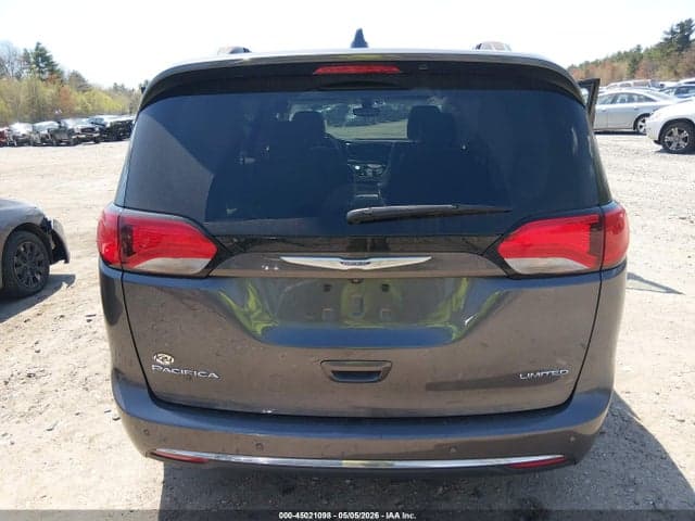 2020 CHRYSLER PACIFICA LIMITED 16
