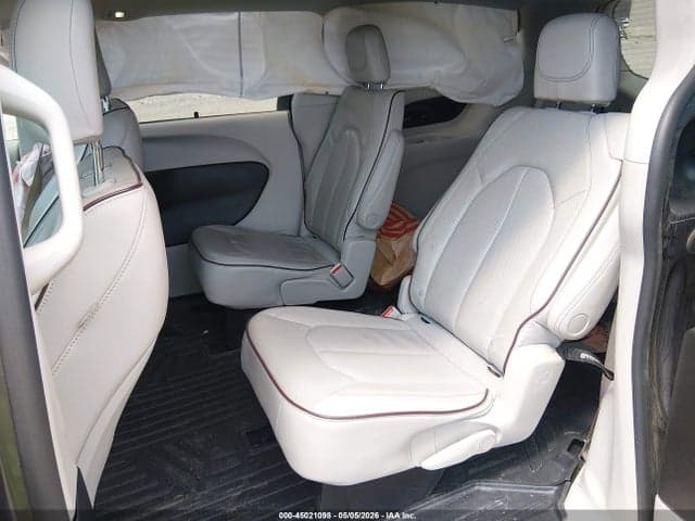 2020 CHRYSLER PACIFICA LIMITED 8