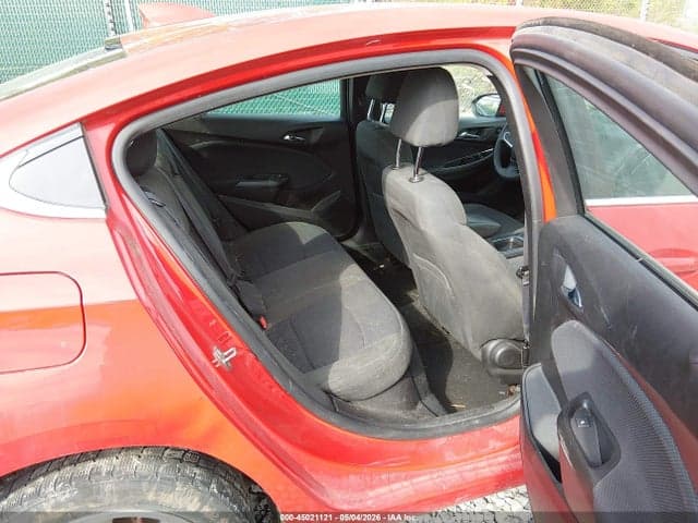 2017 CHEVROLET CRUZE LT AUTO 8