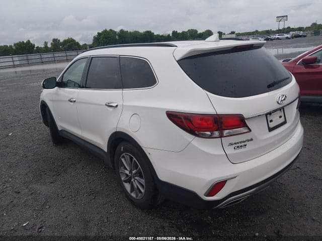 2017 HYUNDAI SANTA FE SE 3