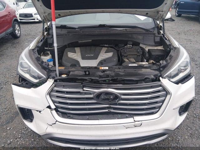 2017 HYUNDAI SANTA FE SE 10