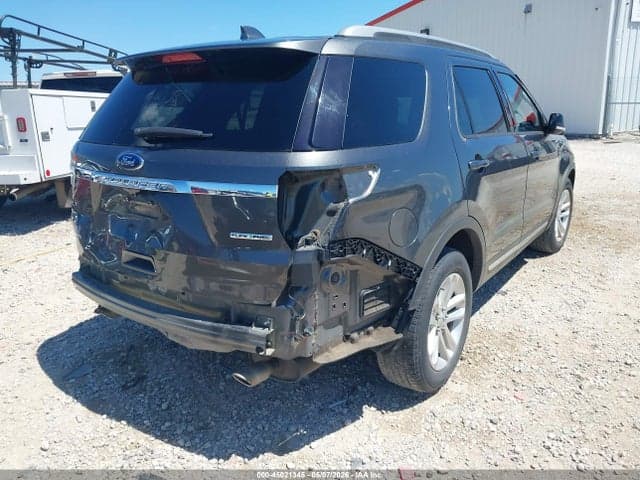 2016 FORD EXPLORER XLT 4