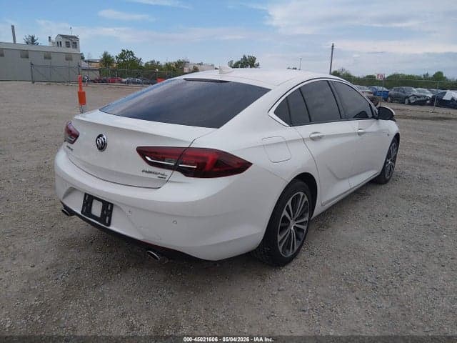 2018 BUICK REGAL SPORTBACK ESSENCE 4