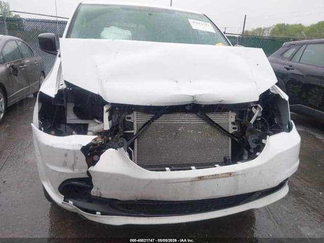 2017 DODGE GRAND CARAVAN SE 12