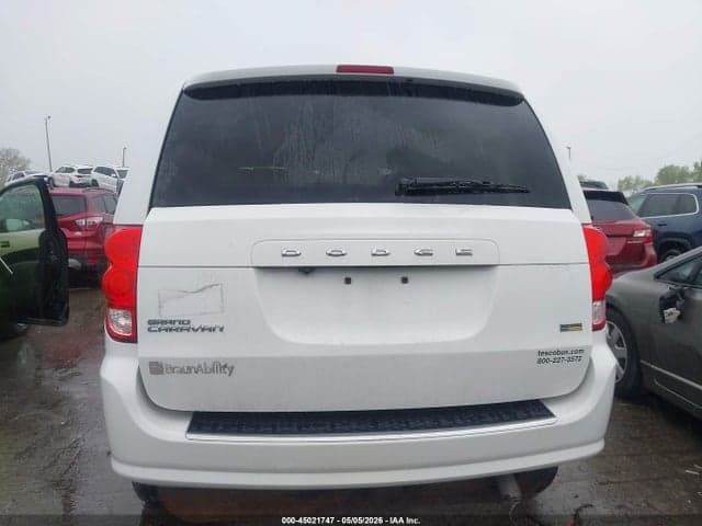 2017 DODGE GRAND CARAVAN SE 16
