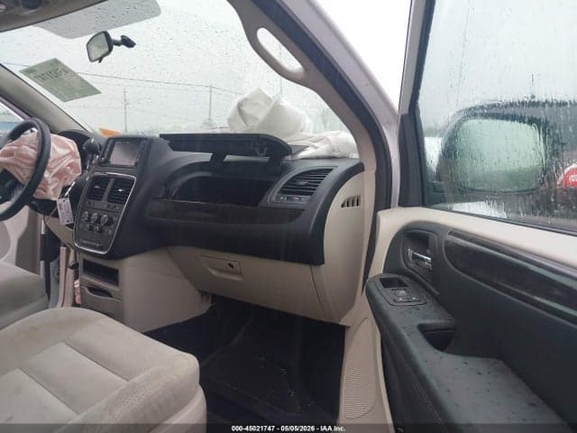 2017 DODGE GRAND CARAVAN SE 5