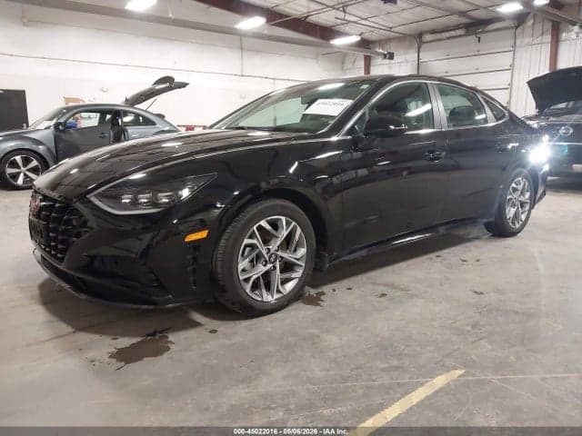 2023 HYUNDAI SONATA SEL 2