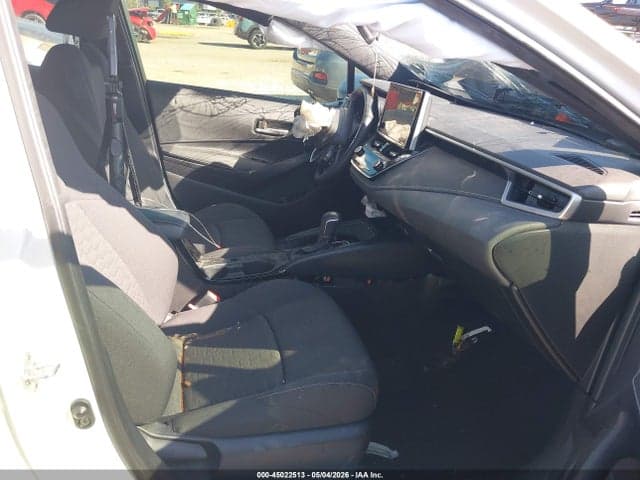 2023 TOYOTA COROLLA SE 5