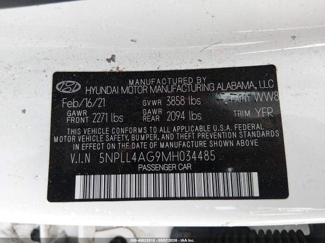 2021 HYUNDAI ELANTRA SE 9
