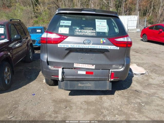 2018 TOYOTA SIENNA L 7 PASSENGER 16