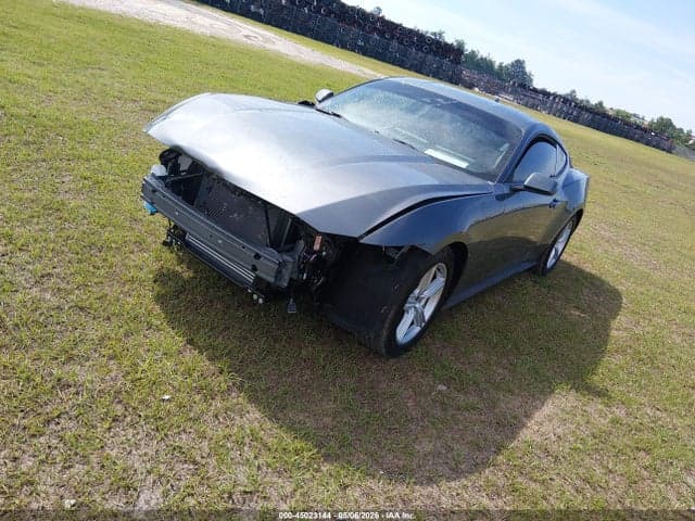 2026 FORD MUSTANG ECOBOOST FASTBACK 2