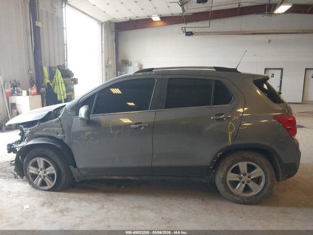 2019 CHEVROLET TRAX LT 14