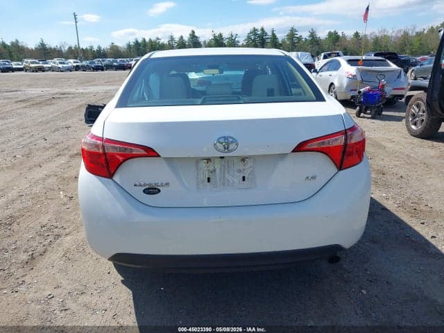2018 TOYOTA COROLLA LE 17