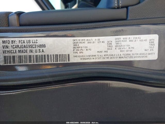 2025 JEEP GRAND CHEROKEE LAREDO X 4X2 9