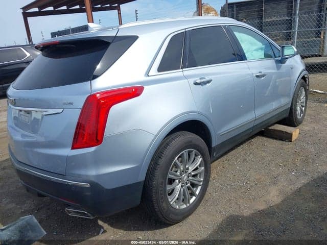 2017 CADILLAC XT5 LUXURY 4