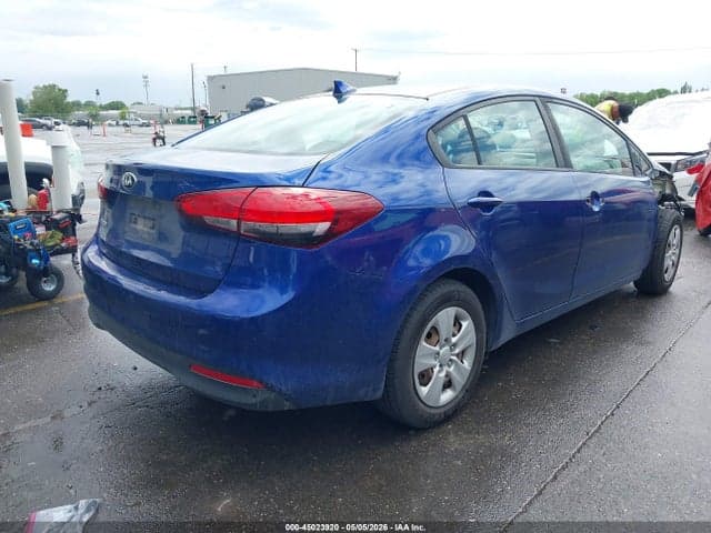 2017 KIA FORTE LX 4