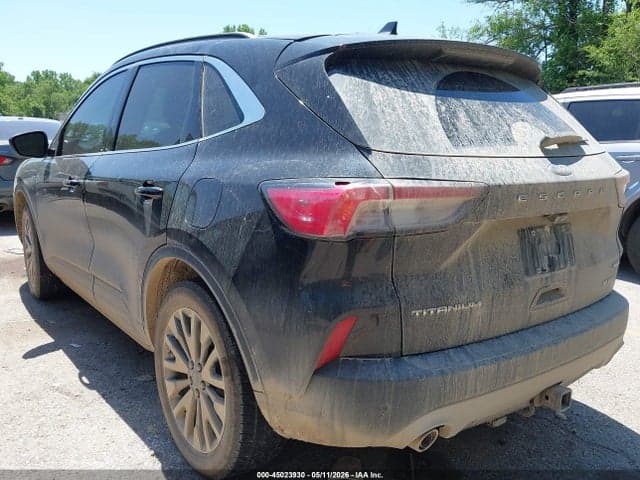 2022 FORD ESCAPE TITANIUM HYBRID 3