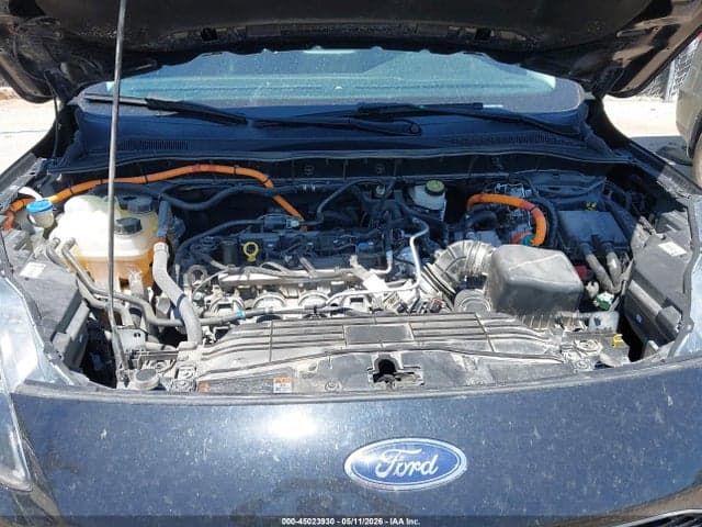 2022 FORD ESCAPE TITANIUM HYBRID 10