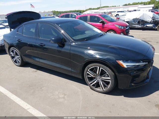 2022 VOLVO S60 RECHARGE PLUG-IN HYBRID T8 R-DESIGN EXPRESSION