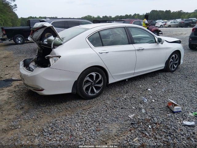 2017 HONDA ACCORD EX-L 4
