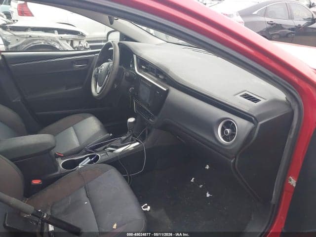 2017 TOYOTA COROLLA LE 5