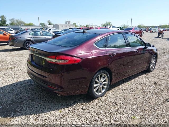 2017 FORD FUSION SE 4