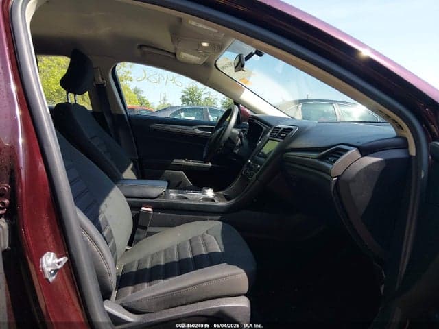 2017 FORD FUSION SE 5