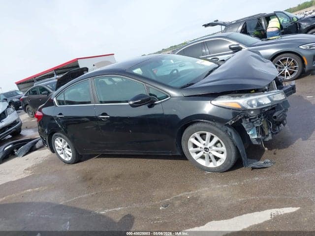 2017 KIA FORTE S 14