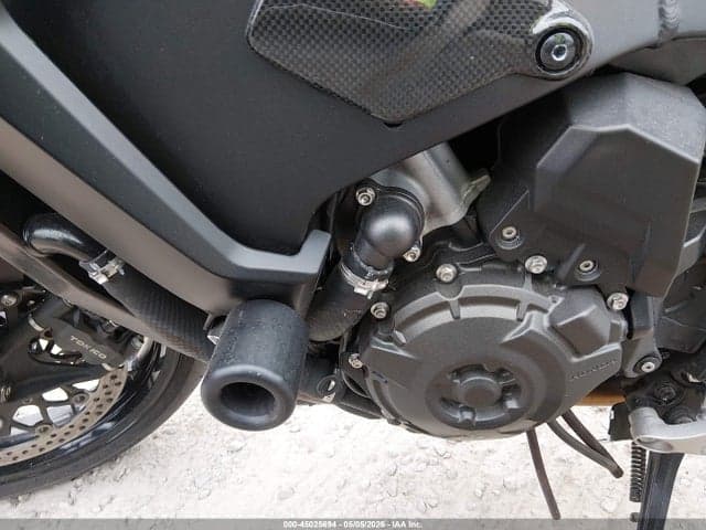 2021 HONDA CBR1000 RR 9