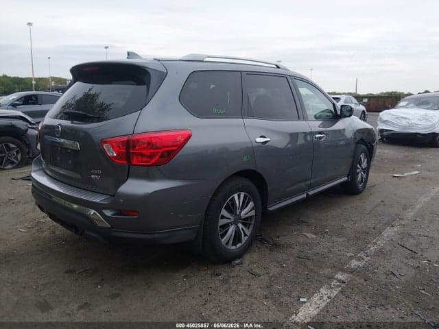 2019 NISSAN PATHFINDER SV 4