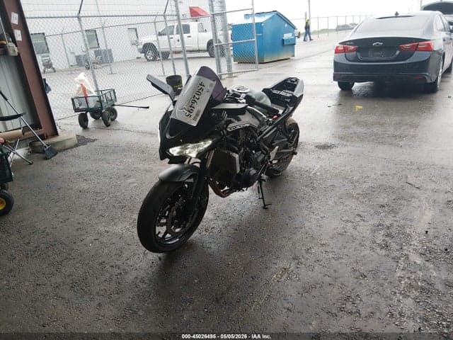 2025 KAWASAKI EX650 P 2