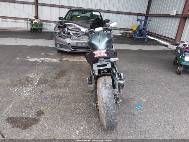 2025 KAWASAKI EX650 P 6