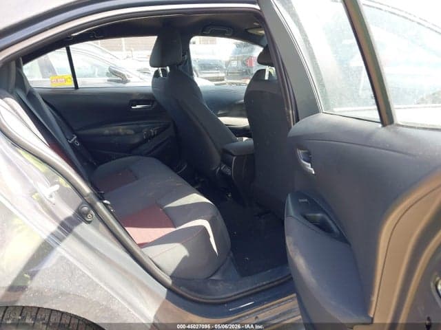 2026 TOYOTA COROLLA SE 8