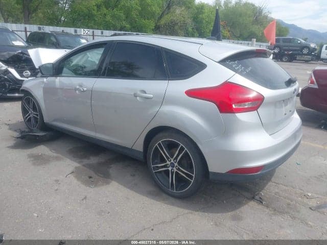 2018 FORD FOCUS SE 3