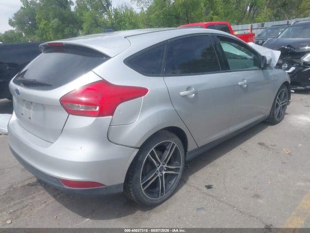2018 FORD FOCUS SE 4