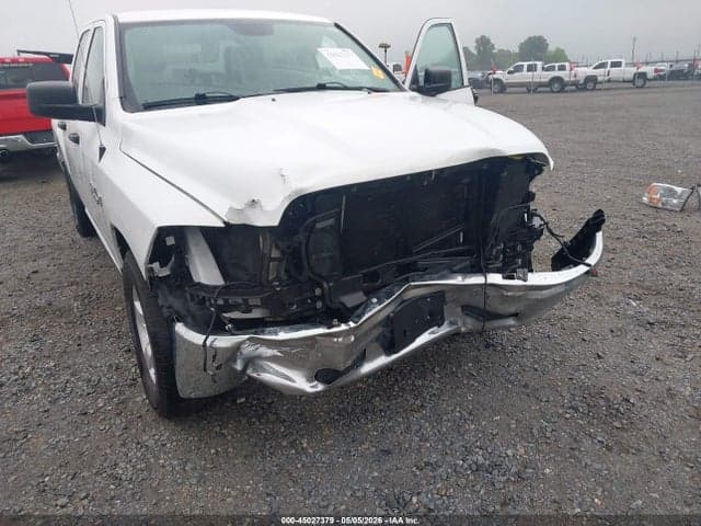 2018 RAM 1500 TRADESMAN 4X2 6'4 BOX 13