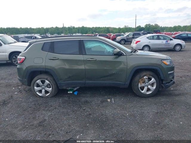 2017 JEEP NEW COMPASS LATITUDE 4X4 13