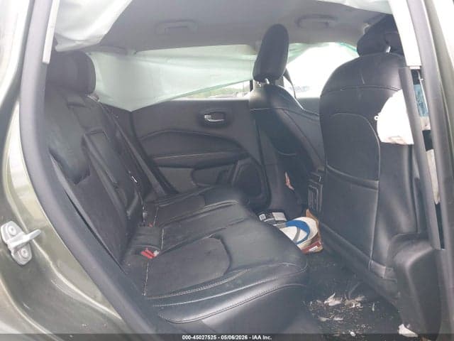 2017 JEEP NEW COMPASS LATITUDE 4X4 8