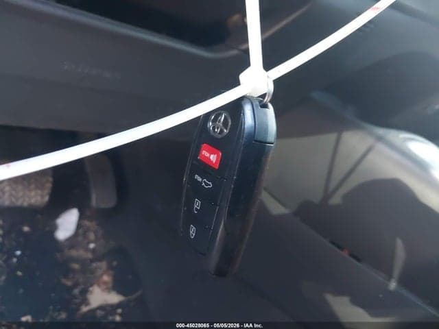 2025 TOYOTA COROLLA SE 11