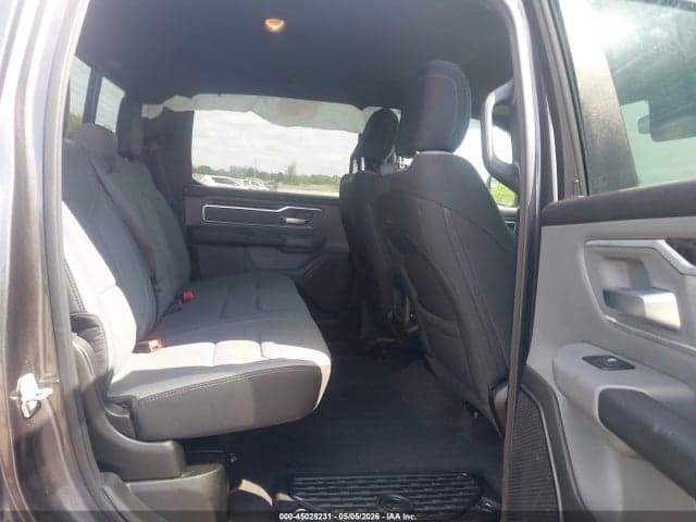 2022 RAM 1500 8