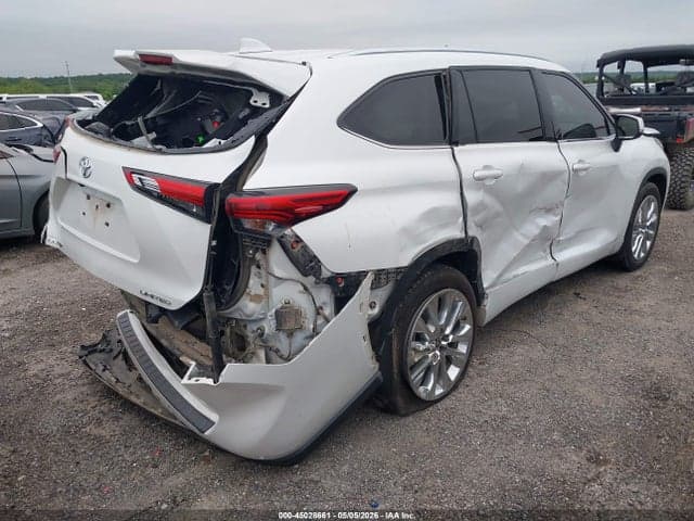 2023 TOYOTA HIGHLANDER LIMITED 4