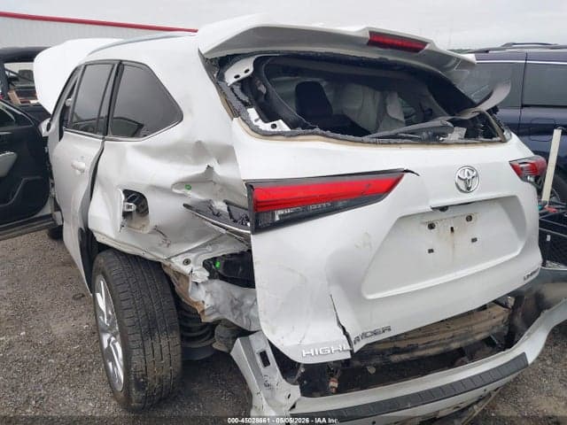 2023 TOYOTA HIGHLANDER LIMITED 6