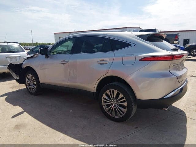 2022 TOYOTA VENZA XLE 14