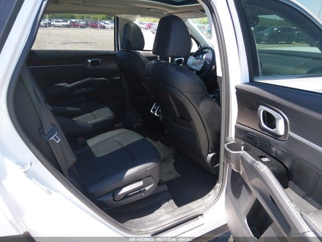 2025 KIA SORENTO SX 8