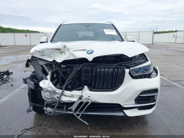 2023 BMW X5 PHEV XDRIVE45E 6