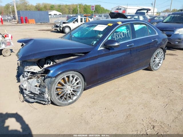 2019 MERCEDES-BENZ C 300 2